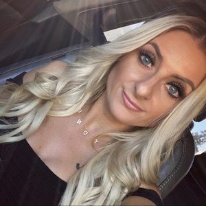 Meet your Posher, Sydney